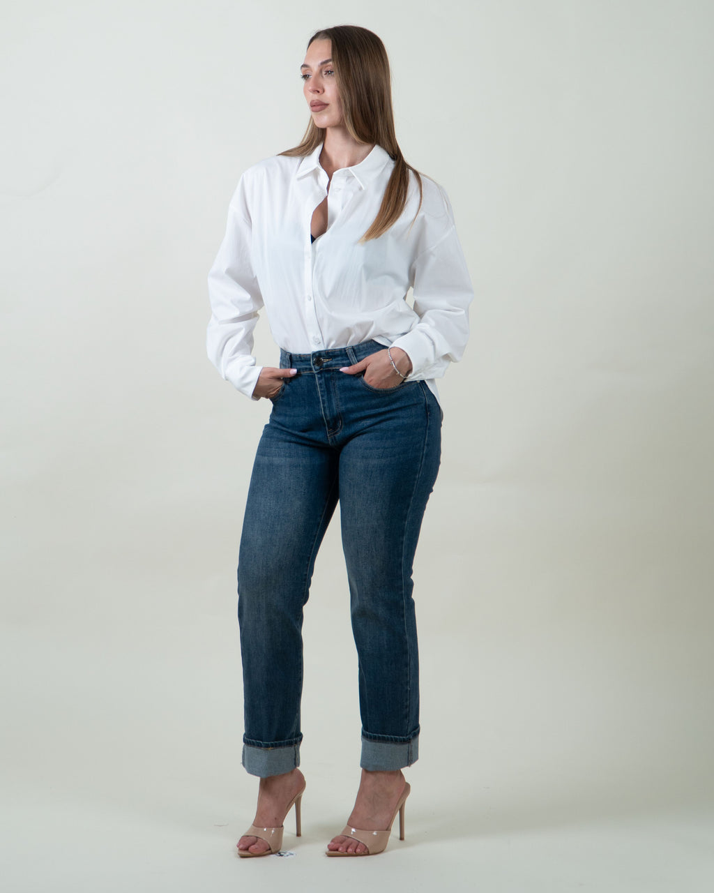 Jeans Straight Fit Cropped con Risvolto|Colore:Jeans