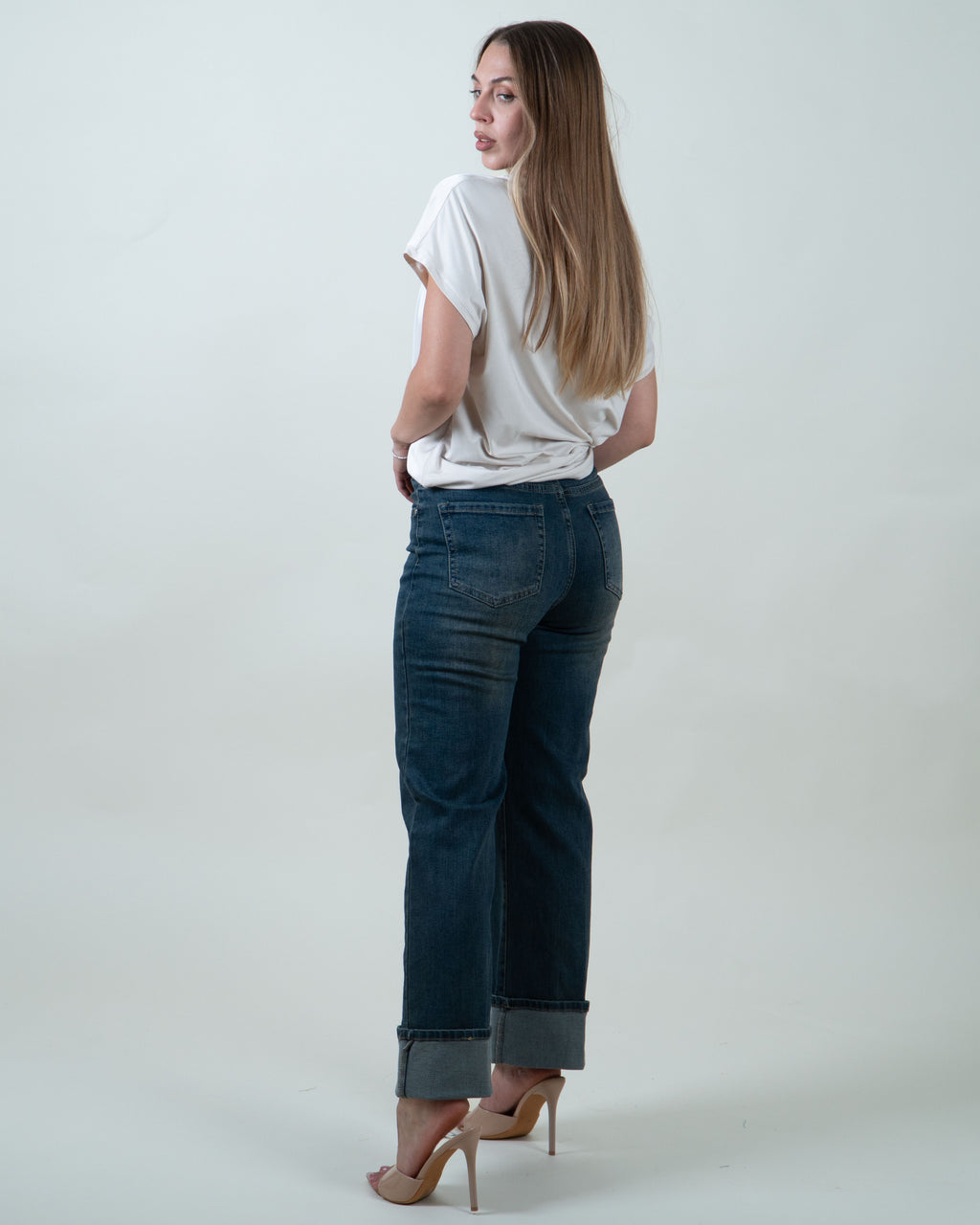 Jeans Cropped con Risvolto Effetto Sabbiato|Colore:Jeans