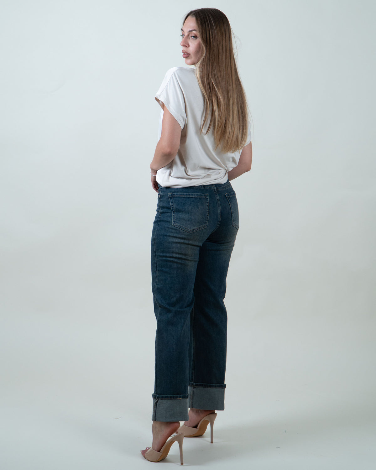 Jeans Cropped con Risvolto Effetto Sabbiato|Colore:Jeans