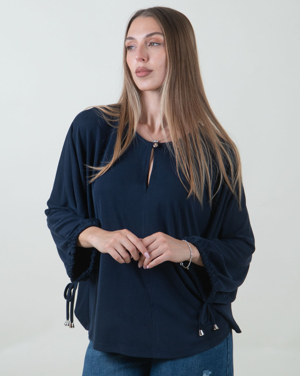 Maglia con apertura a goccia e maniche ampie|Colore:Blu