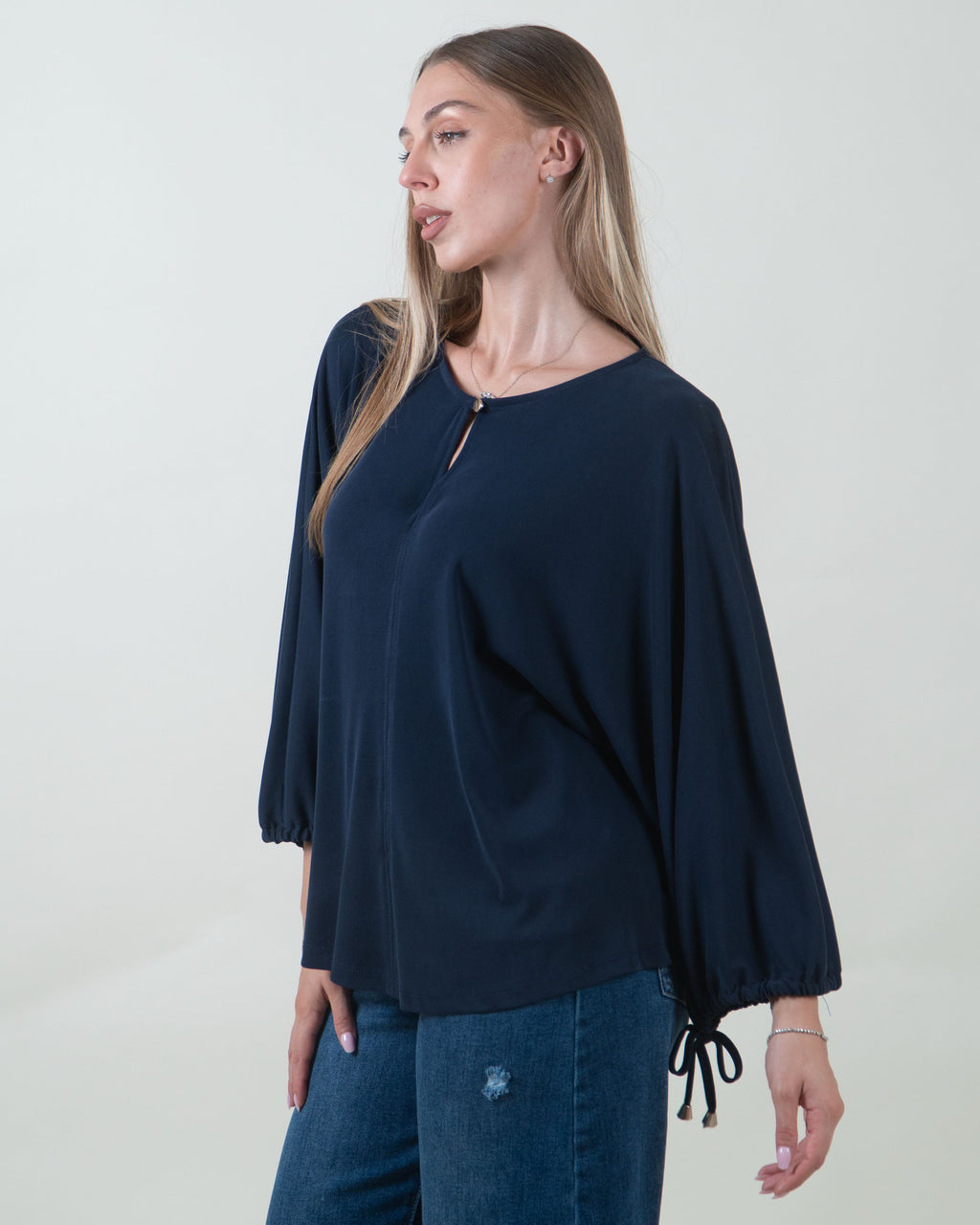 Maglia con apertura a goccia e maniche ampie|Colore:Blu
