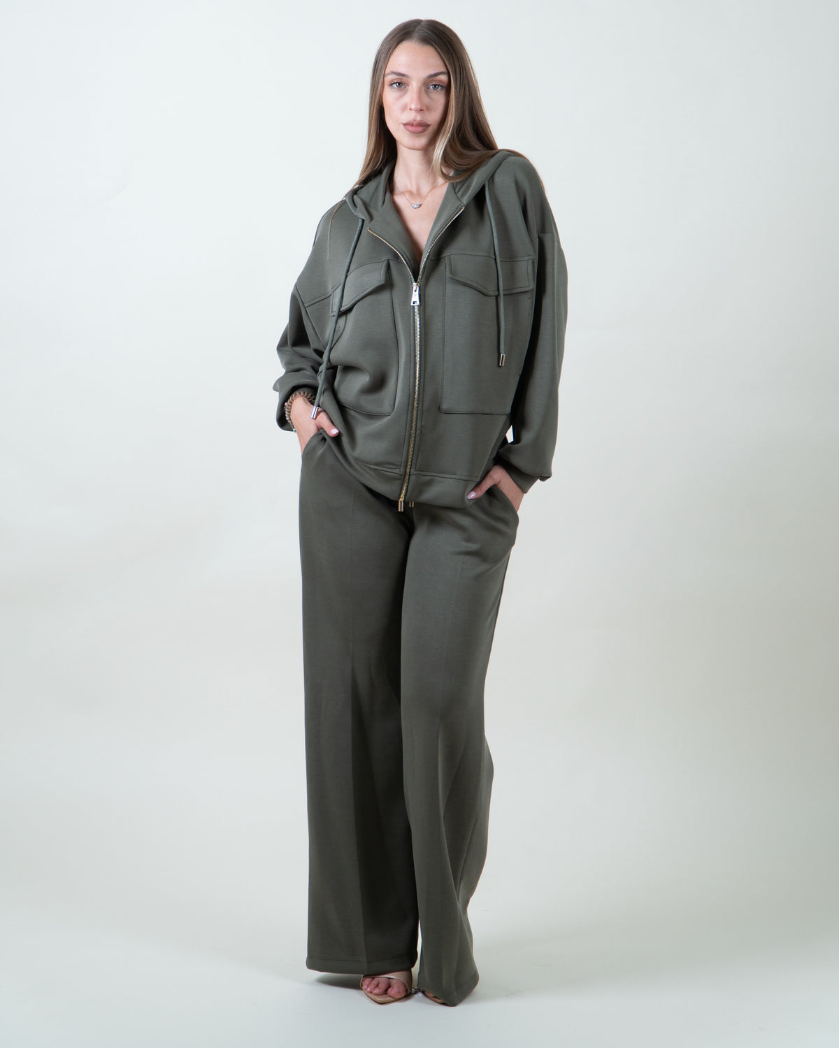 Felpa verde militare oversize con cappuccio e tasc|Colore:Verde militare