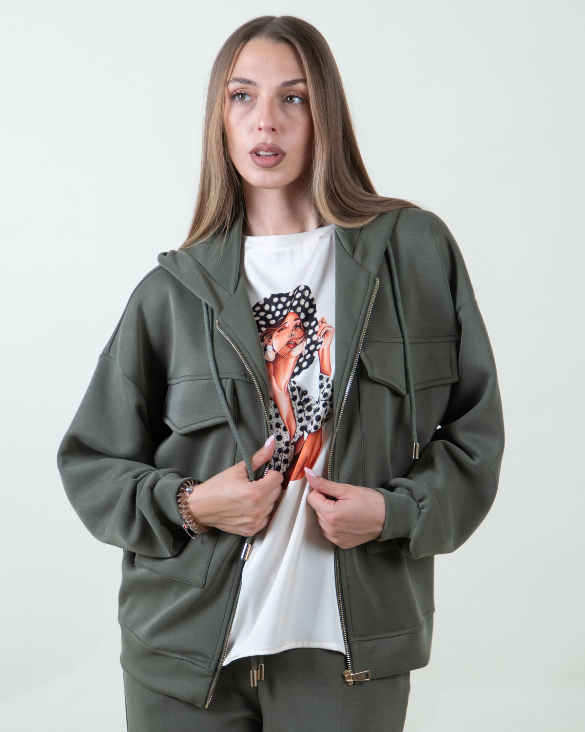 Felpa verde militare oversize con cappuccio e tasc|Colore:Verde militare