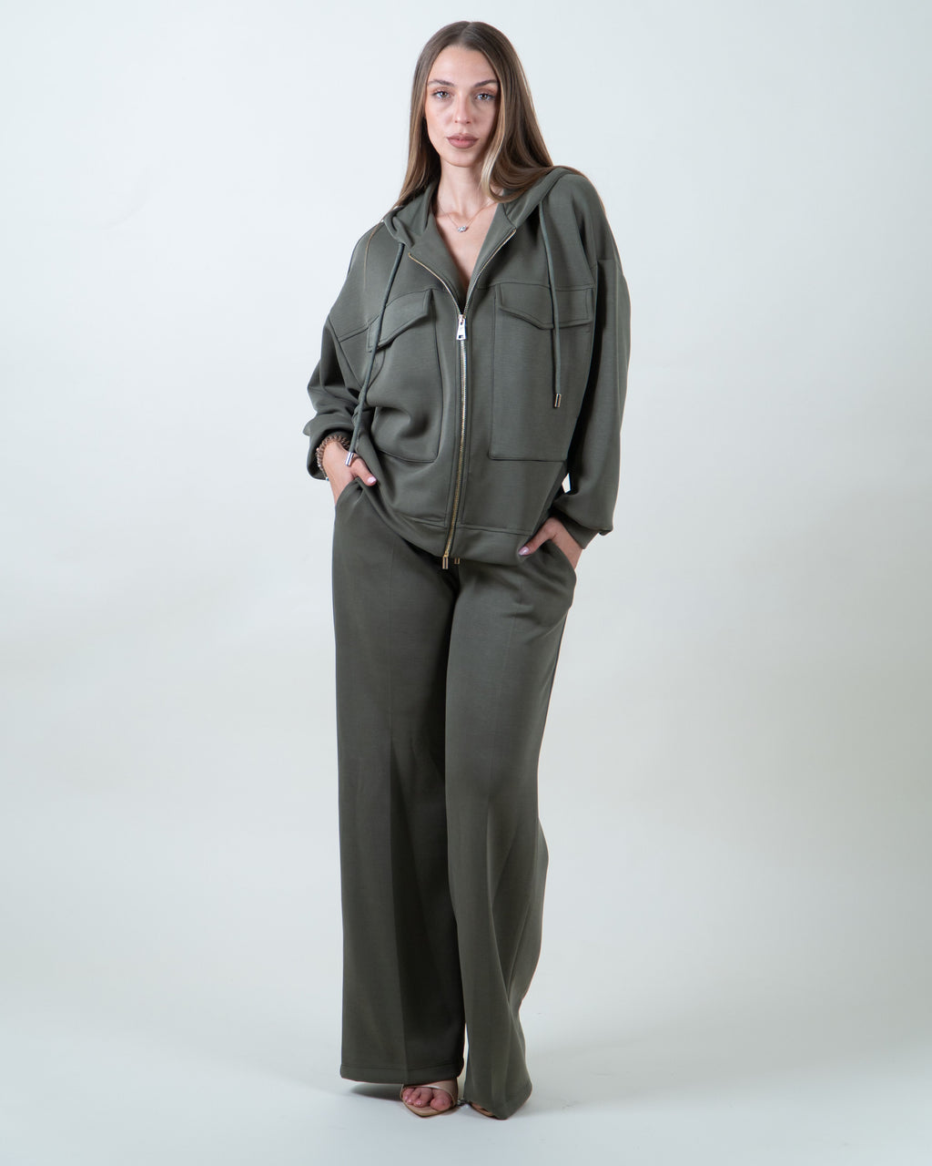Pantaloni verde militare a gamba larga|Colore:Verde militare