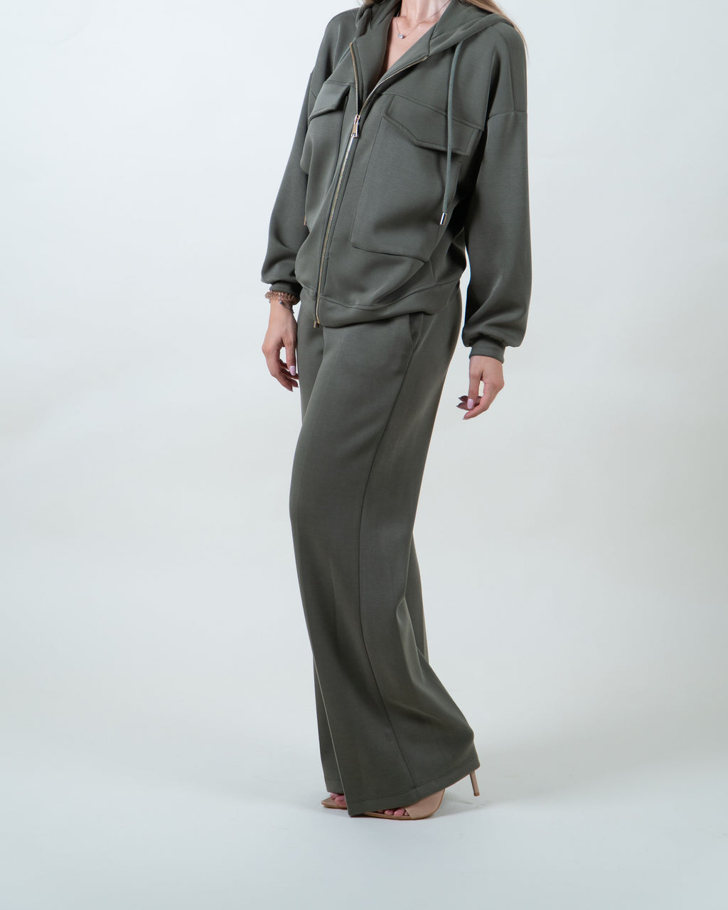 Pantaloni verde militare a gamba larga|Colore:Verde militare