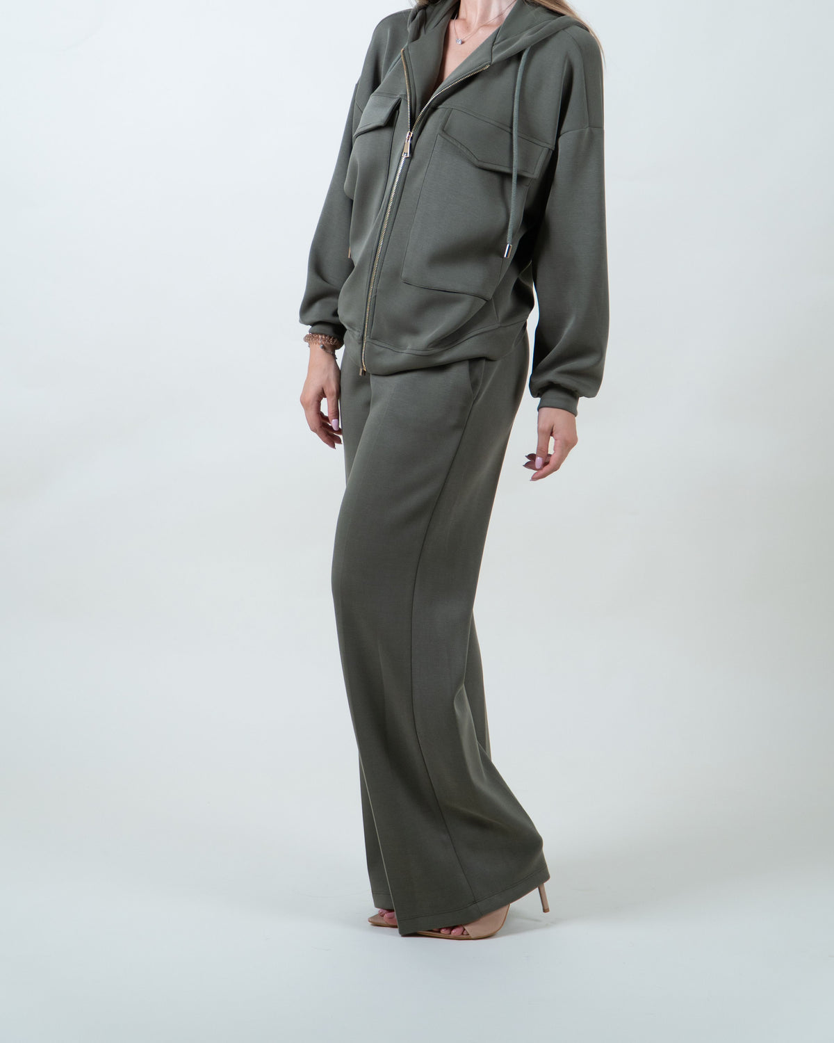 Pantaloni verde militare a gamba larga|Colore:Verde militare