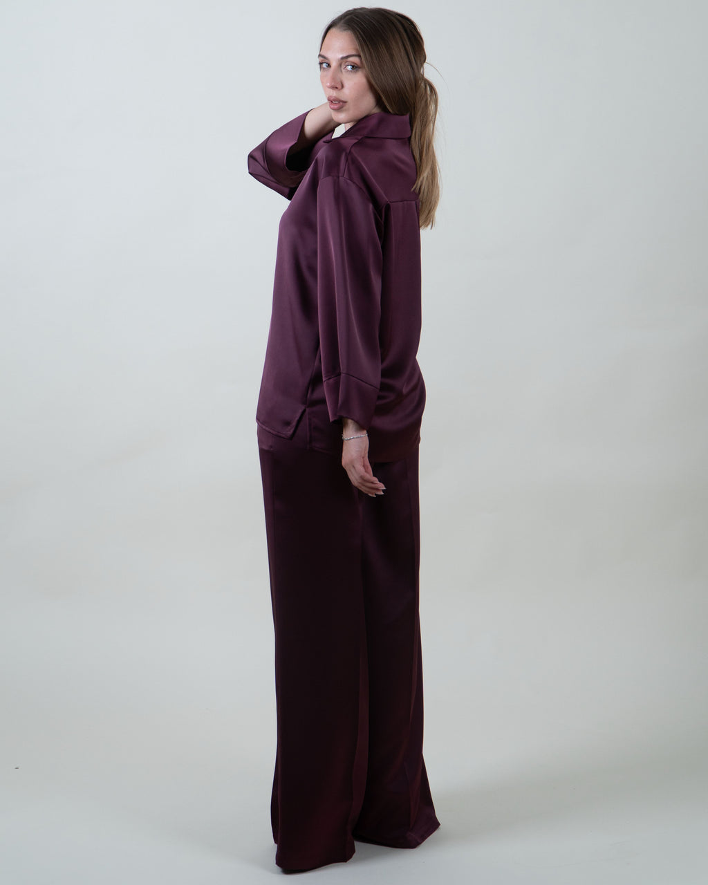 Camicia satinata bordeaux oversize|Colore:Bordeaux