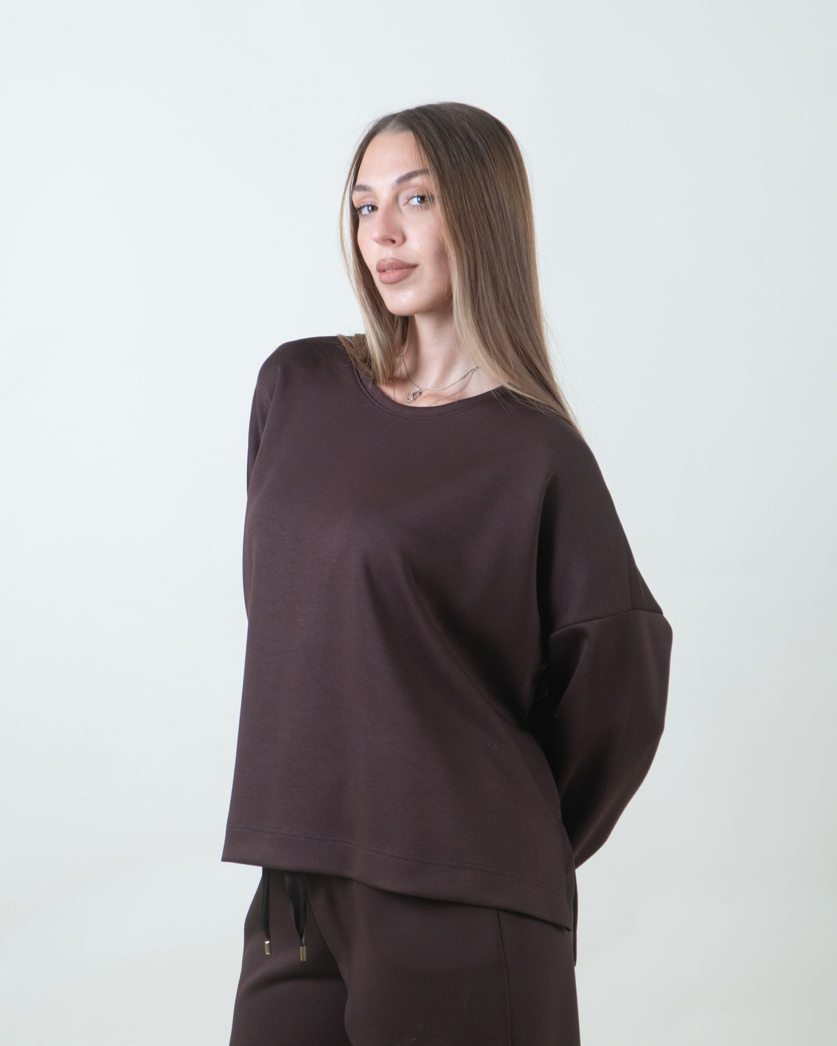 Felpa oversize marrone girocollo|Colore:Marrone