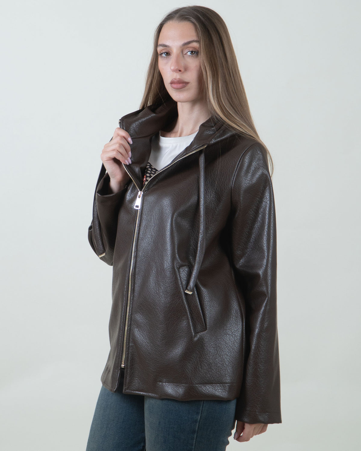 Giacca marrone effetto pelle con cappuccio|Colore:Marrone
