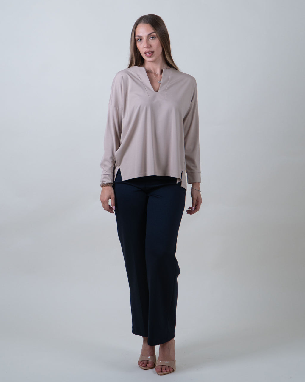 Maglia morbida con scollo a V|Colore:Beige