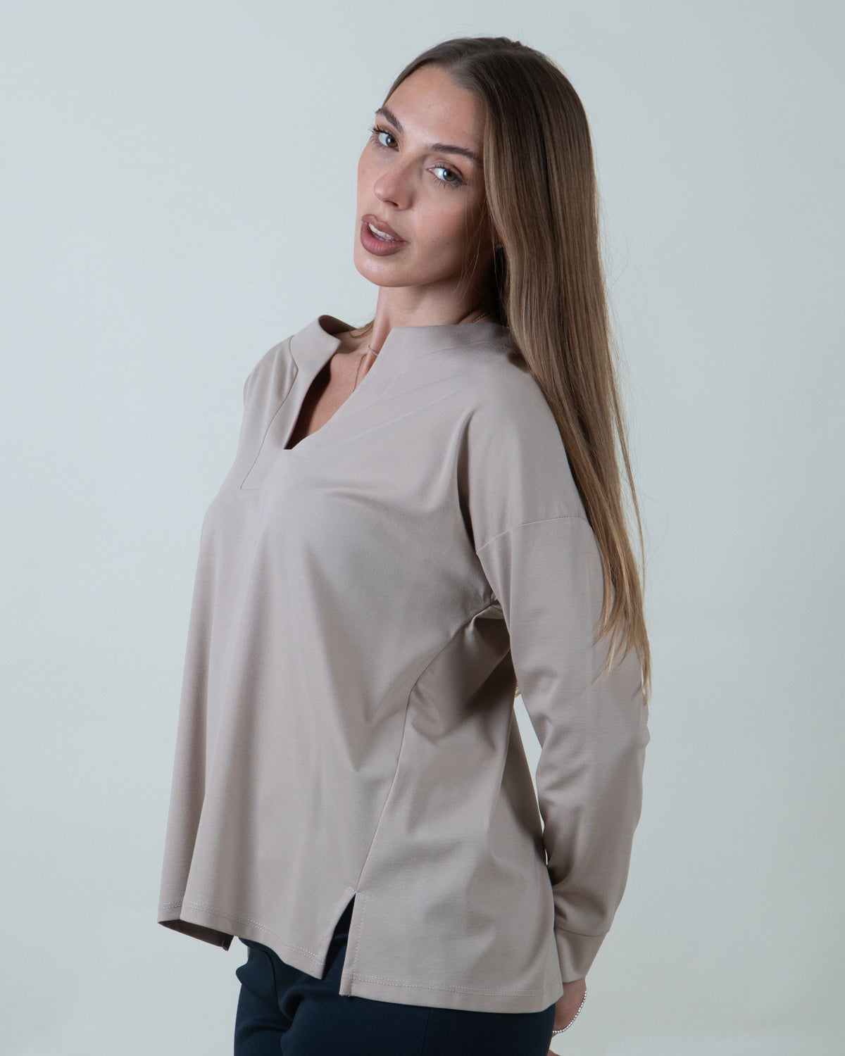 Maglia morbida con scollo a V|Colore:Beige