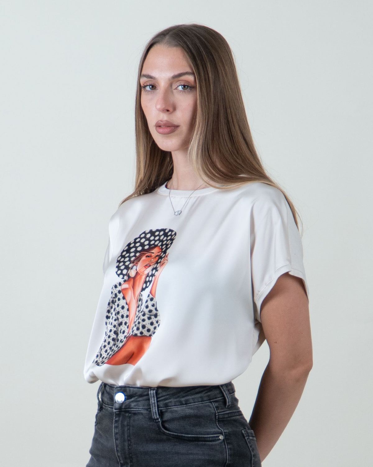 Maglia in raso con stampa|Colore:Beige
