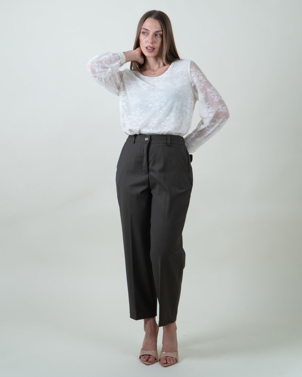 Pantaloni verde militare capri a gamba dritta|Colore:Verde militare