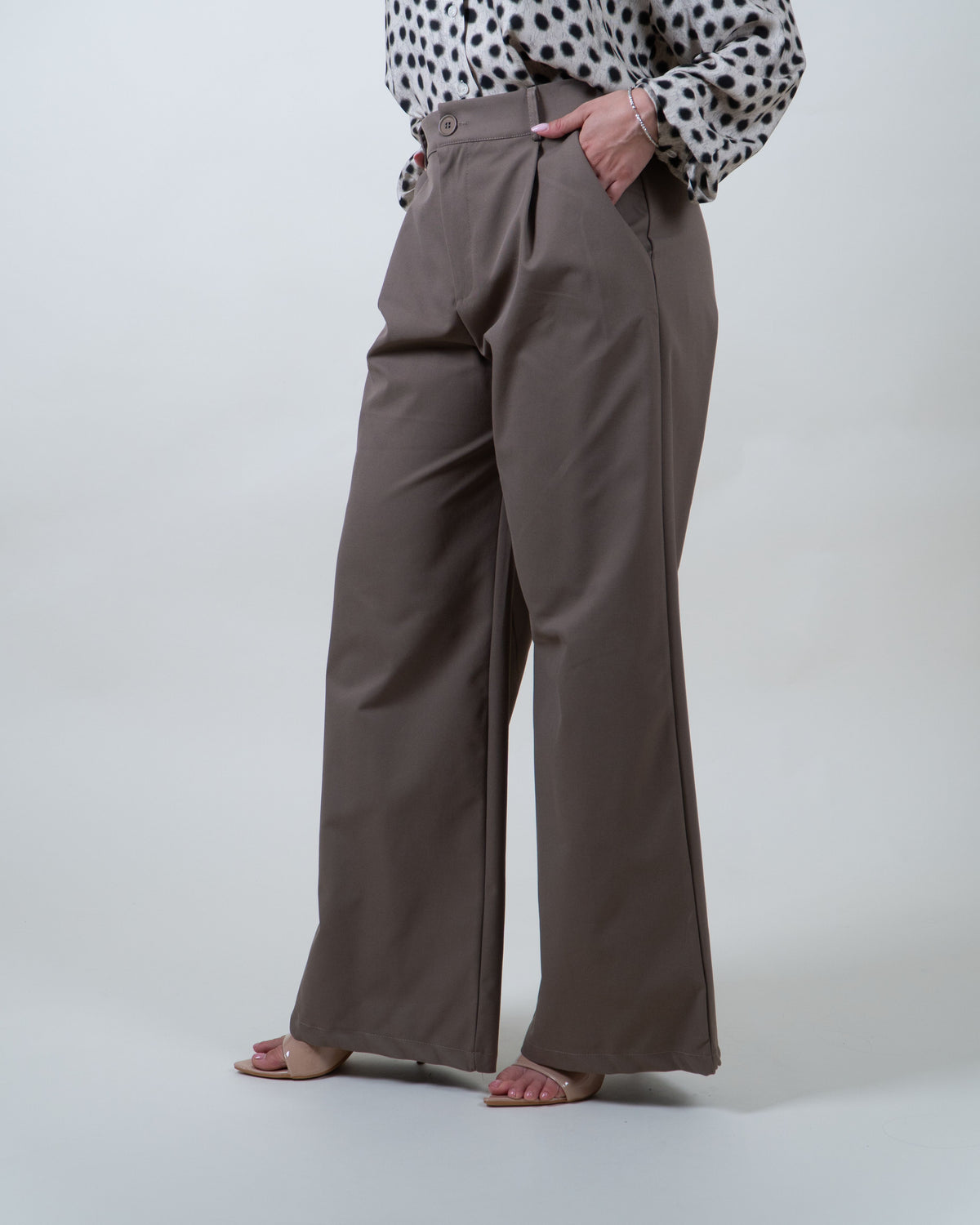 Pantaloni fango a palazzo con pinces|Colore:Fango