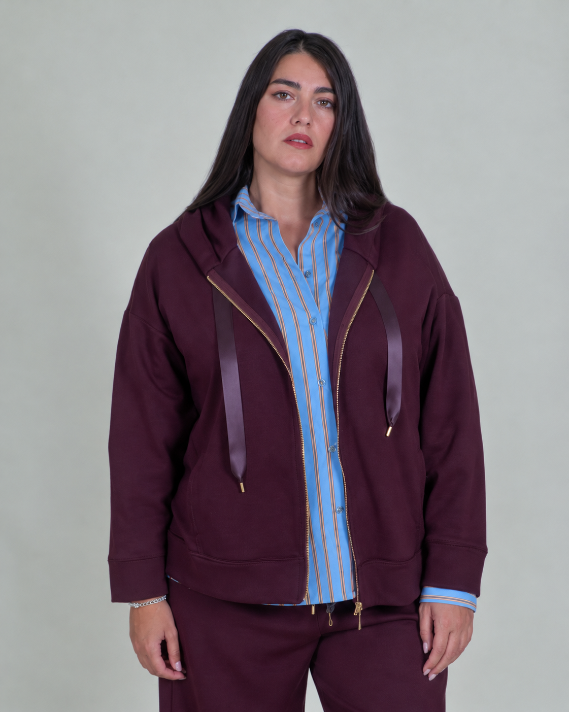Felpa Bordeaux con Cappuccio e Zip|Colore:Bordeaux