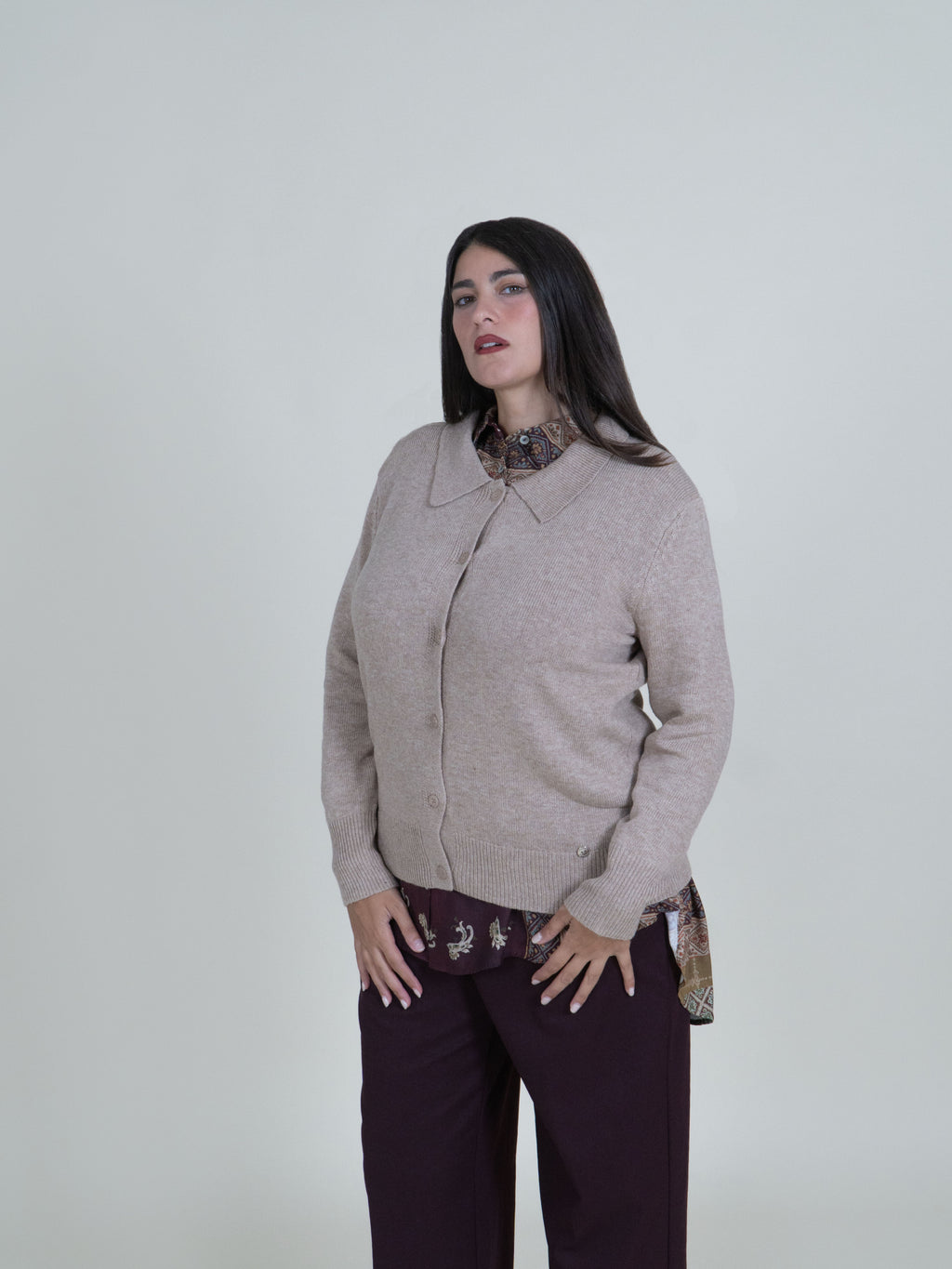 Cardigan in Maglia con Colletto e Bottoni|Colore:Beige