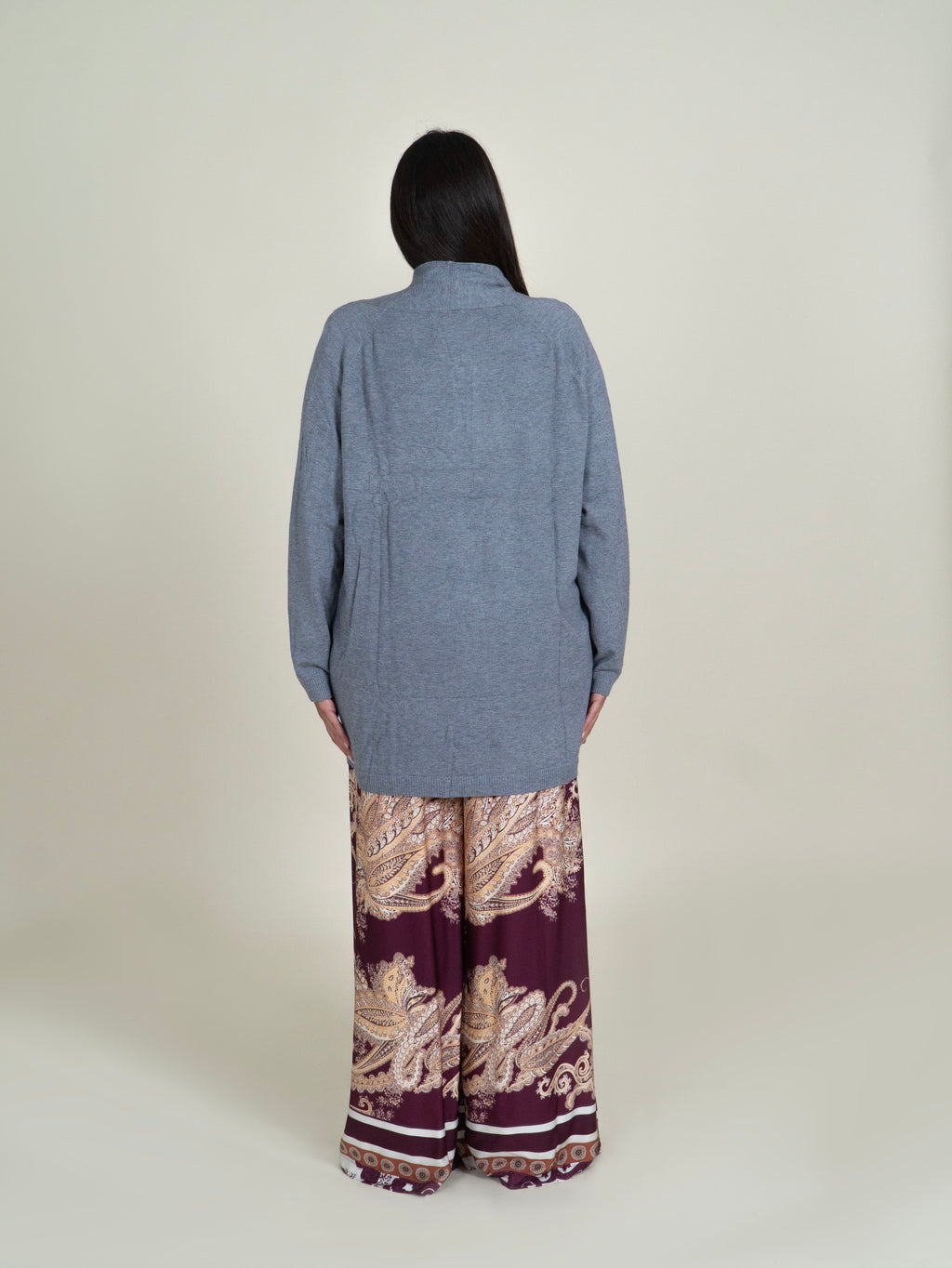 Cardigan Lungo in Maglia con Tasche|Colore:Grigio