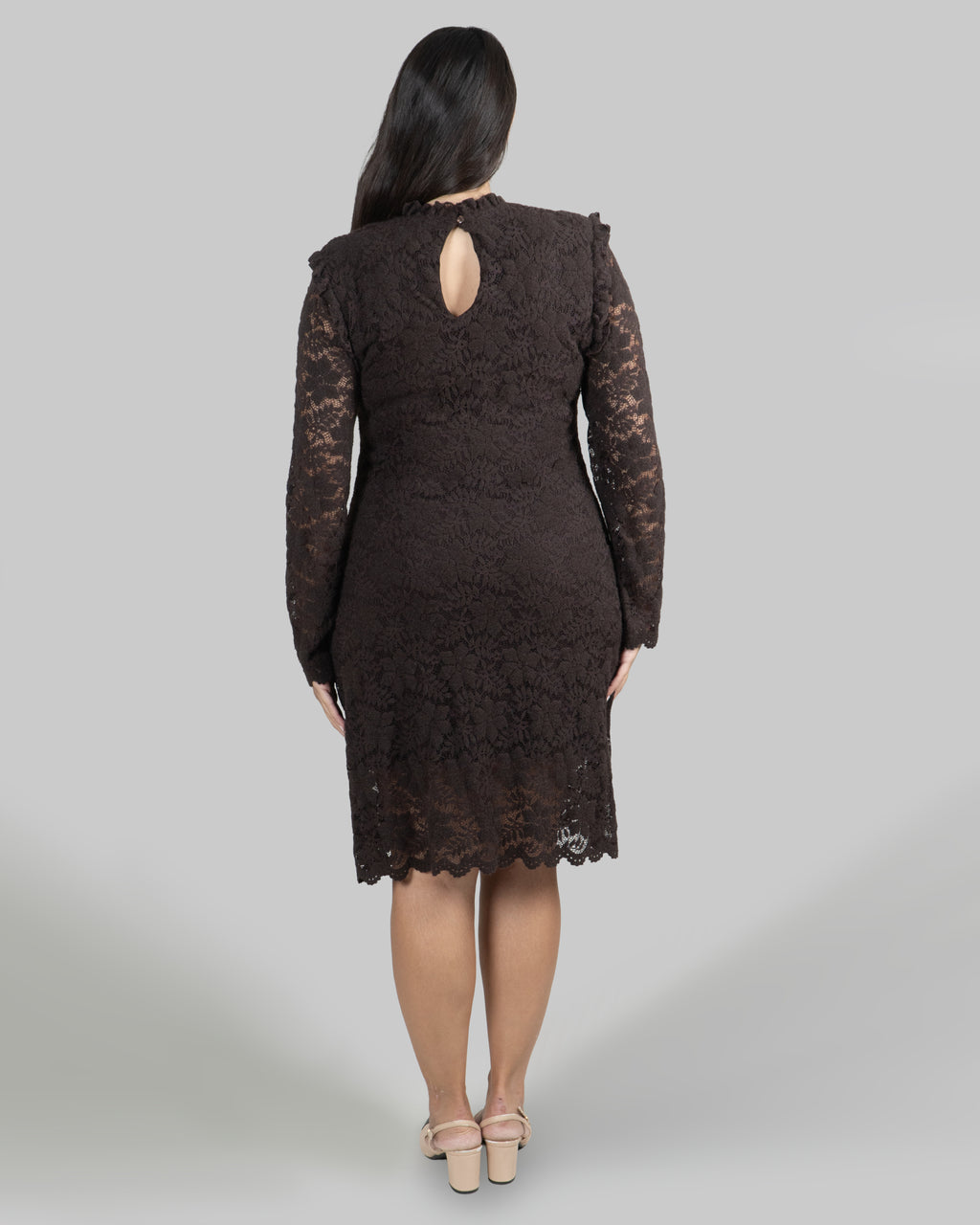 Abito in Pizzo con Maniche Lunghe|Colore:Moro