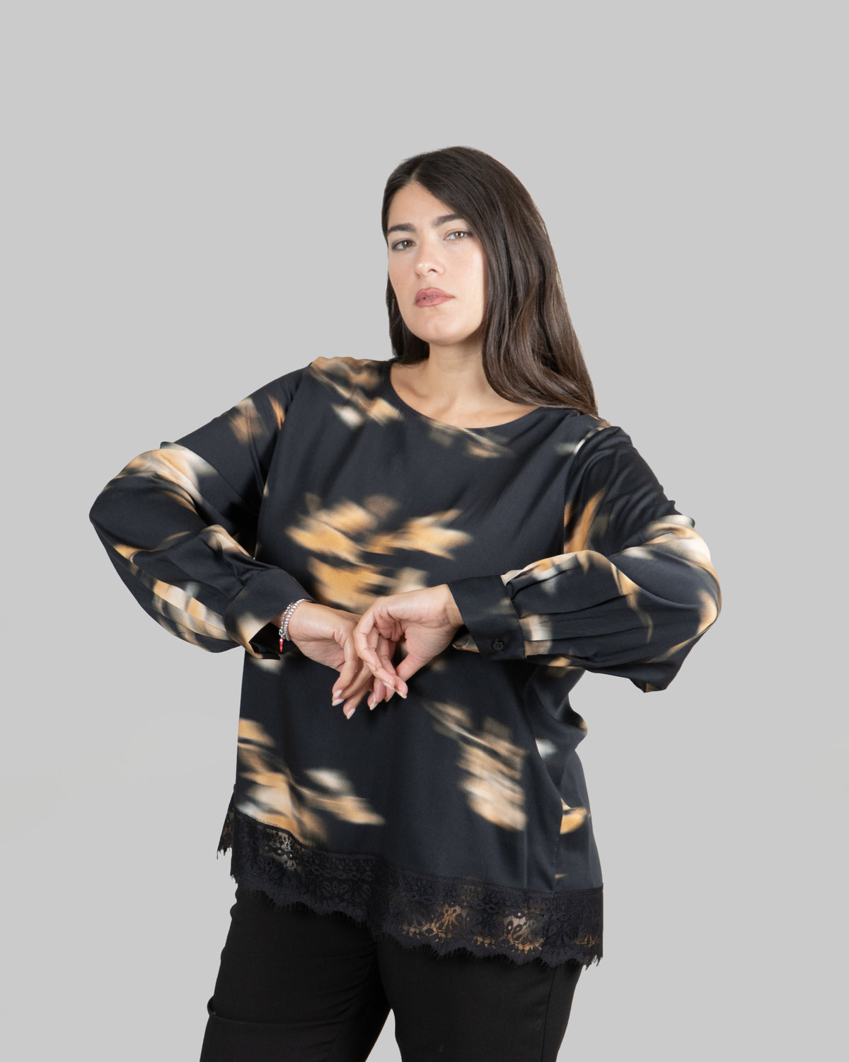Blusa Nera Fantasia Sfumata con Pizzo|Colore:Fantasia